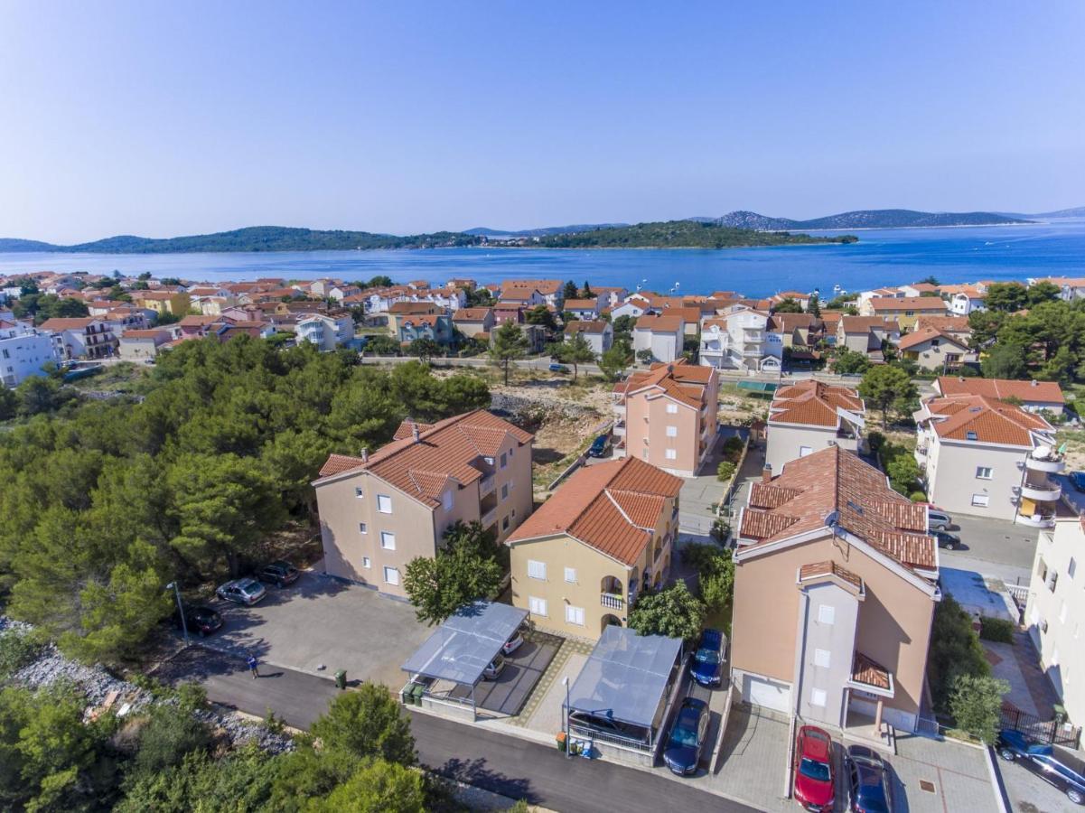 Apartments Dalibor Vodice Eksteriør billede